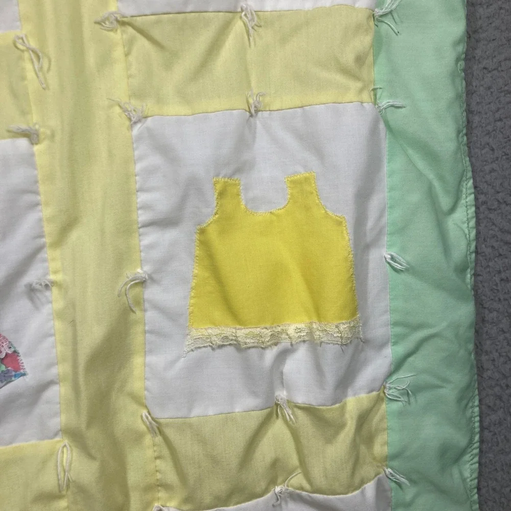 Handmade Vintage Baby Lap‎ Quilt Green Yellow 3D Applique Patchwork Blanket FLAW